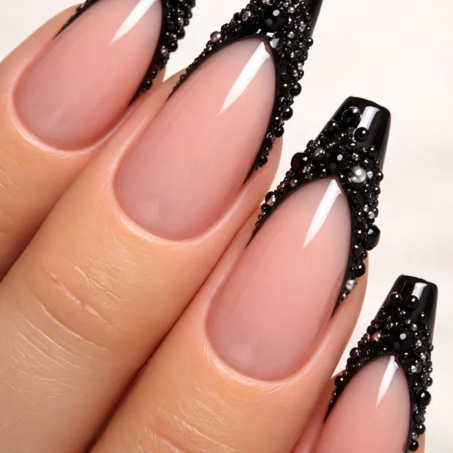 15 Black French Tip Nails You’ll Love