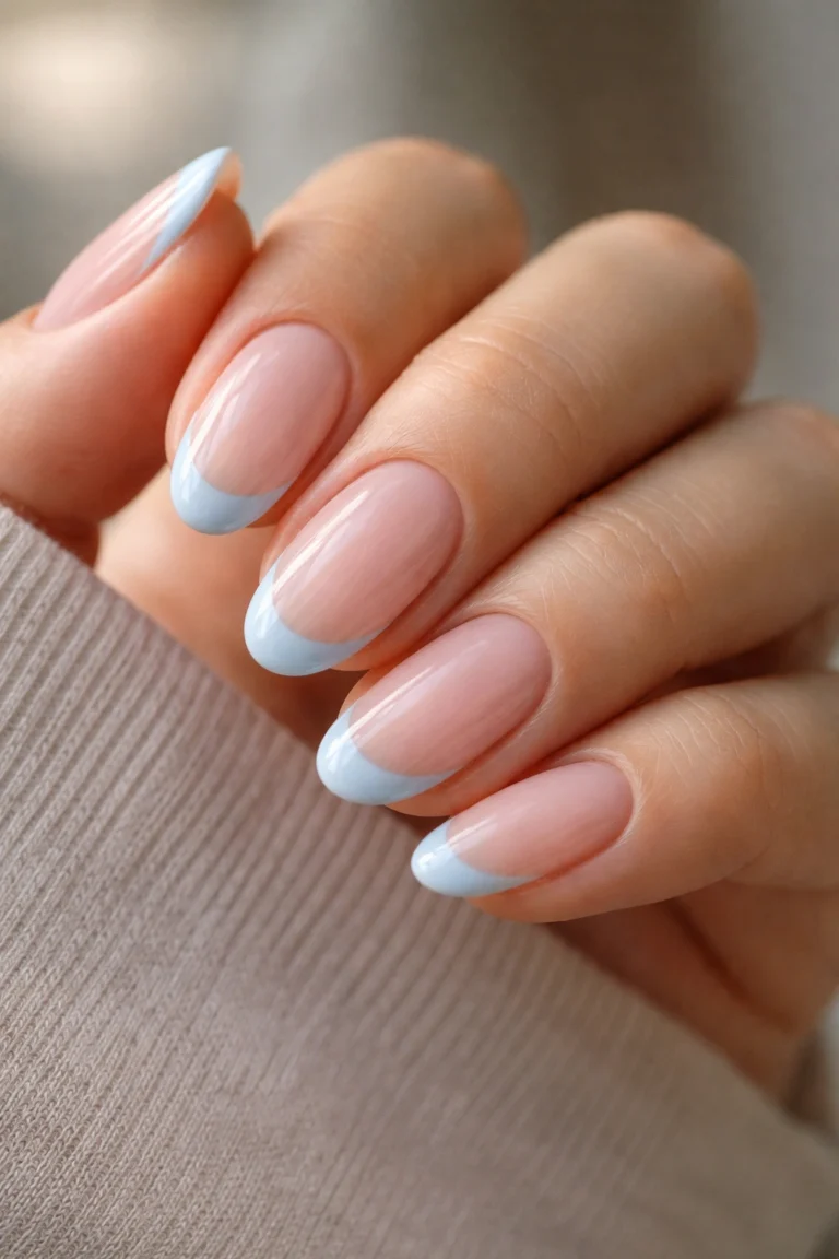 18 Short Pastel Almond Nails for Any Look