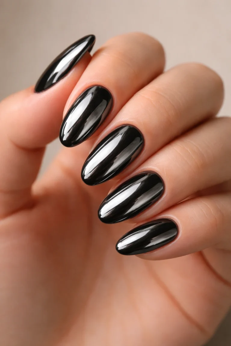 15 Short Black Chrome Almond Nails Worth Copying