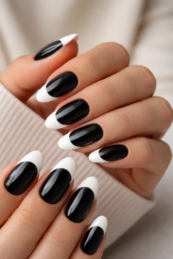 15 Short Black French Tip Almond Nails That Pop