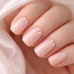 12 Short Squoval Wedding Guest Nail Ideas