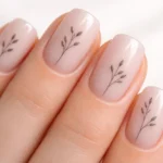10 Short Squoval Line Art Nails That Look Chic