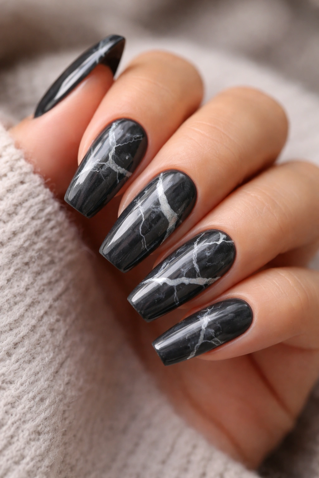 Charcoal nails with white marble veining