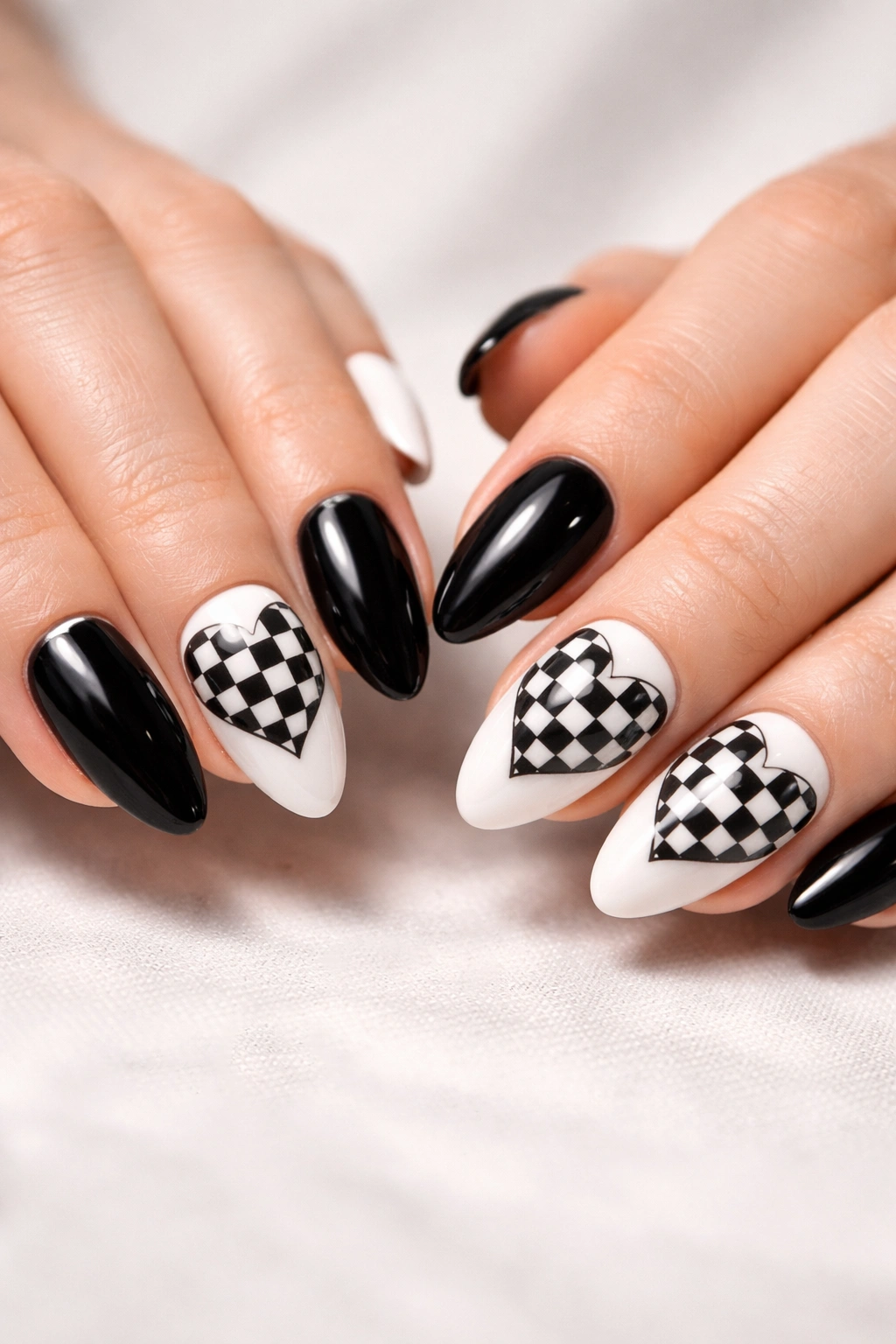 Nails with checkered heart patterns
