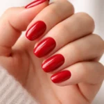 16 Glossy Short Oval Gel Nails That Last