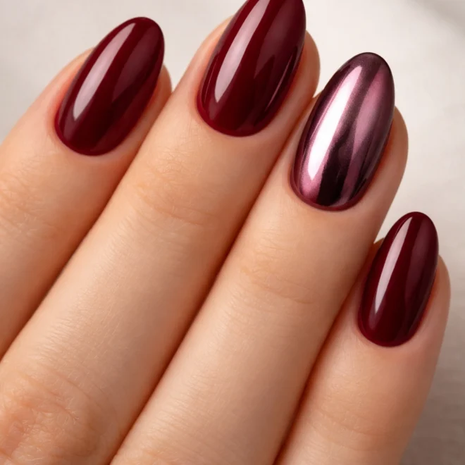 15 Short Maroon Almond Nails That Look Expensive