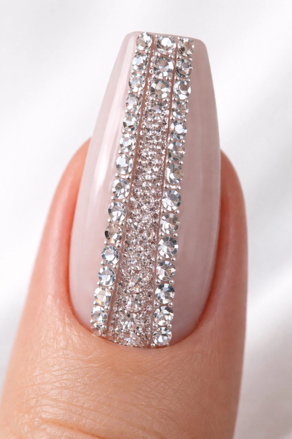 Coffin nail with two central rhinestone lines and filled center