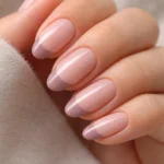 15 Short Mauve Almond Nails That Look Effortless