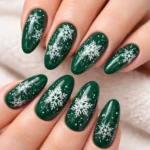 15 Festive Long Oval Nails for the Holiday Season