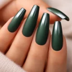 18 Dark Green Coffin Nails for Long Nails