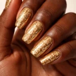 10 Gold Nails That Pop on Dark Skin Tones
