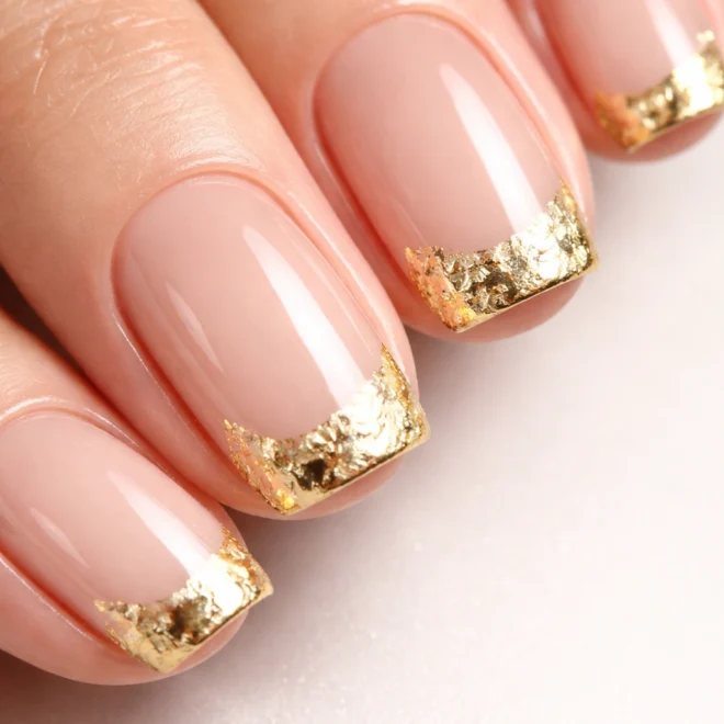 15 Short Squoval French Tip Acrylic Nail Ideas