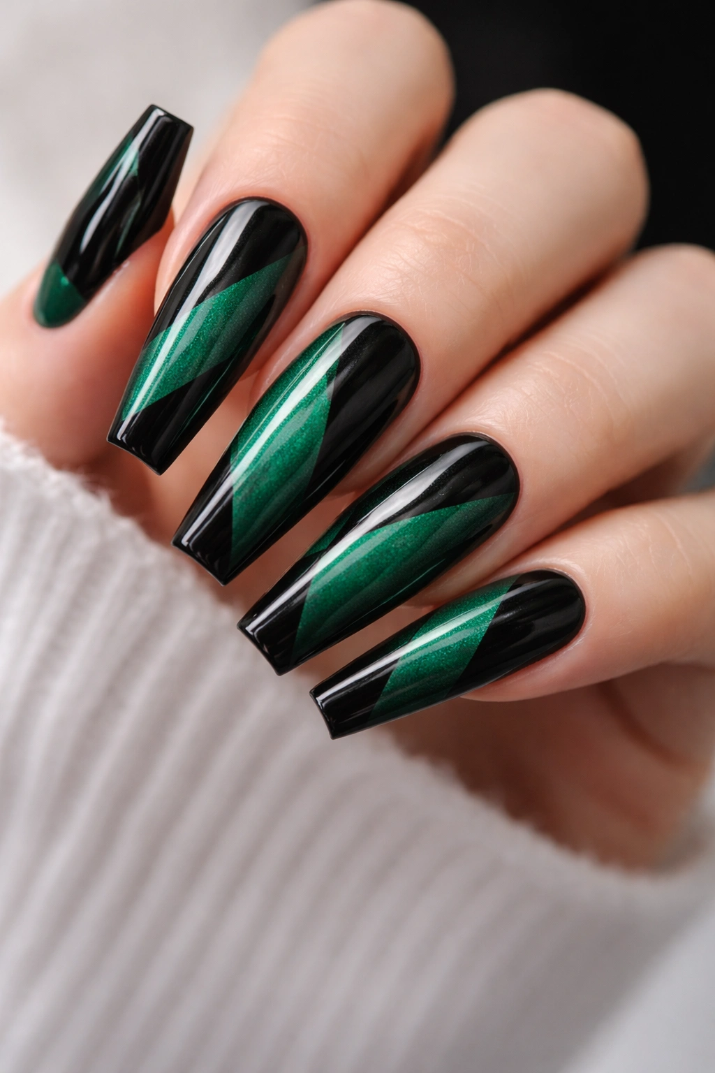 Malachite green coffin nails with black accents