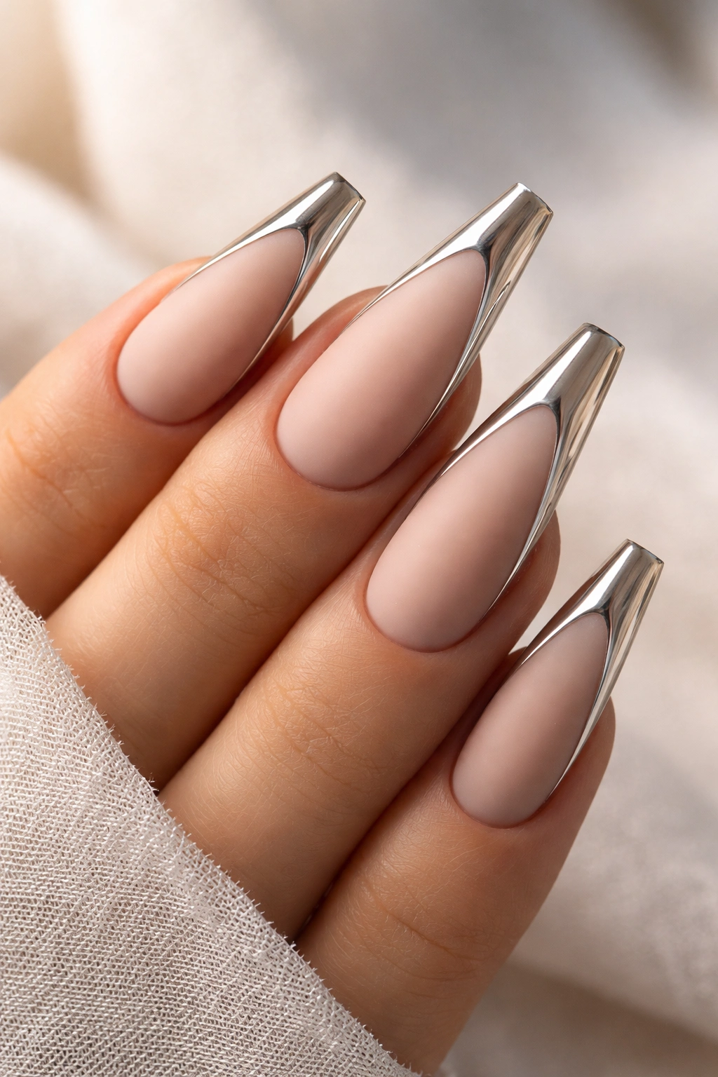 Reverse duck nails with matte base and glossy accents along the taper