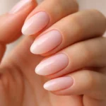 20 Short Almond Nails Anyone Can Pull Off