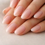 12 Short Almond Nails for Graduation Day