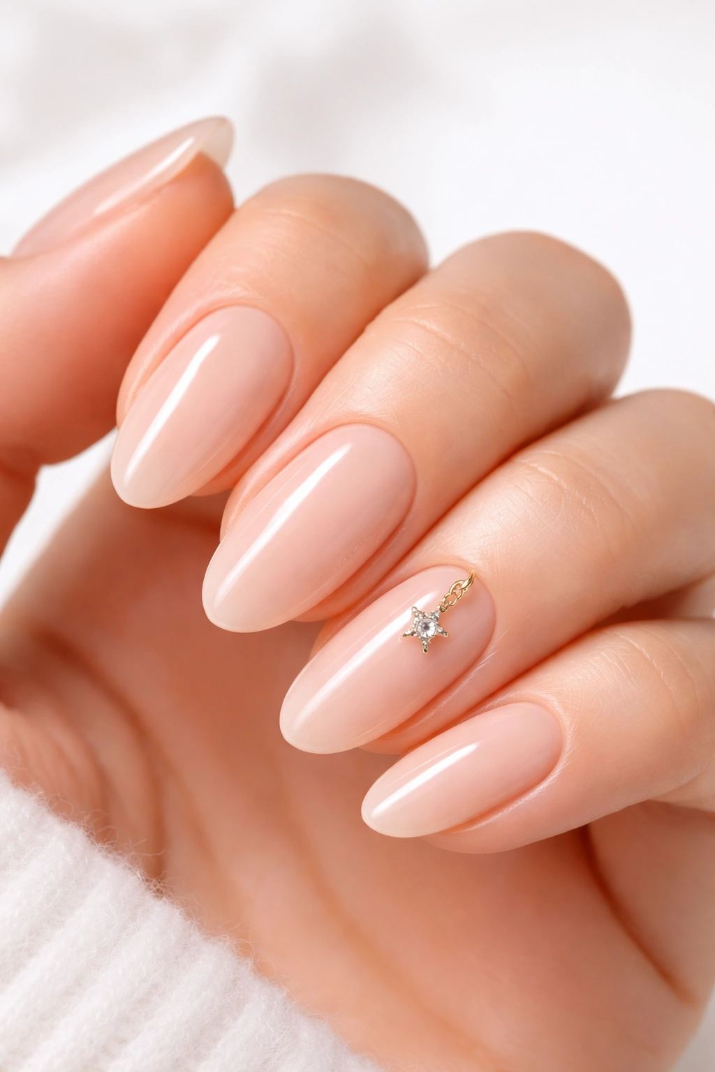 Nails with a single charm on accent finger
