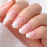 15 Pink and White Ombre Short Oval Nail Ideas
