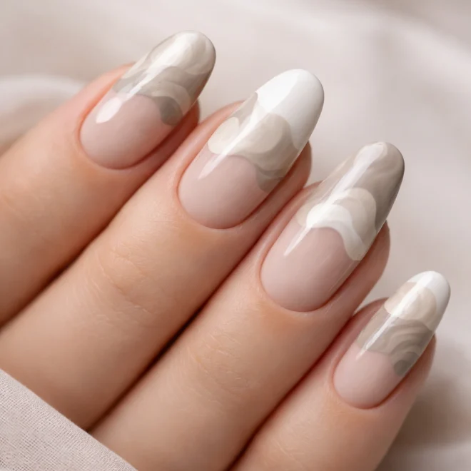 10 Abstract French Tip Nails for a Unique Edge