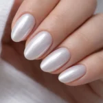 12 Very Short Icy-Tone Almond Nails