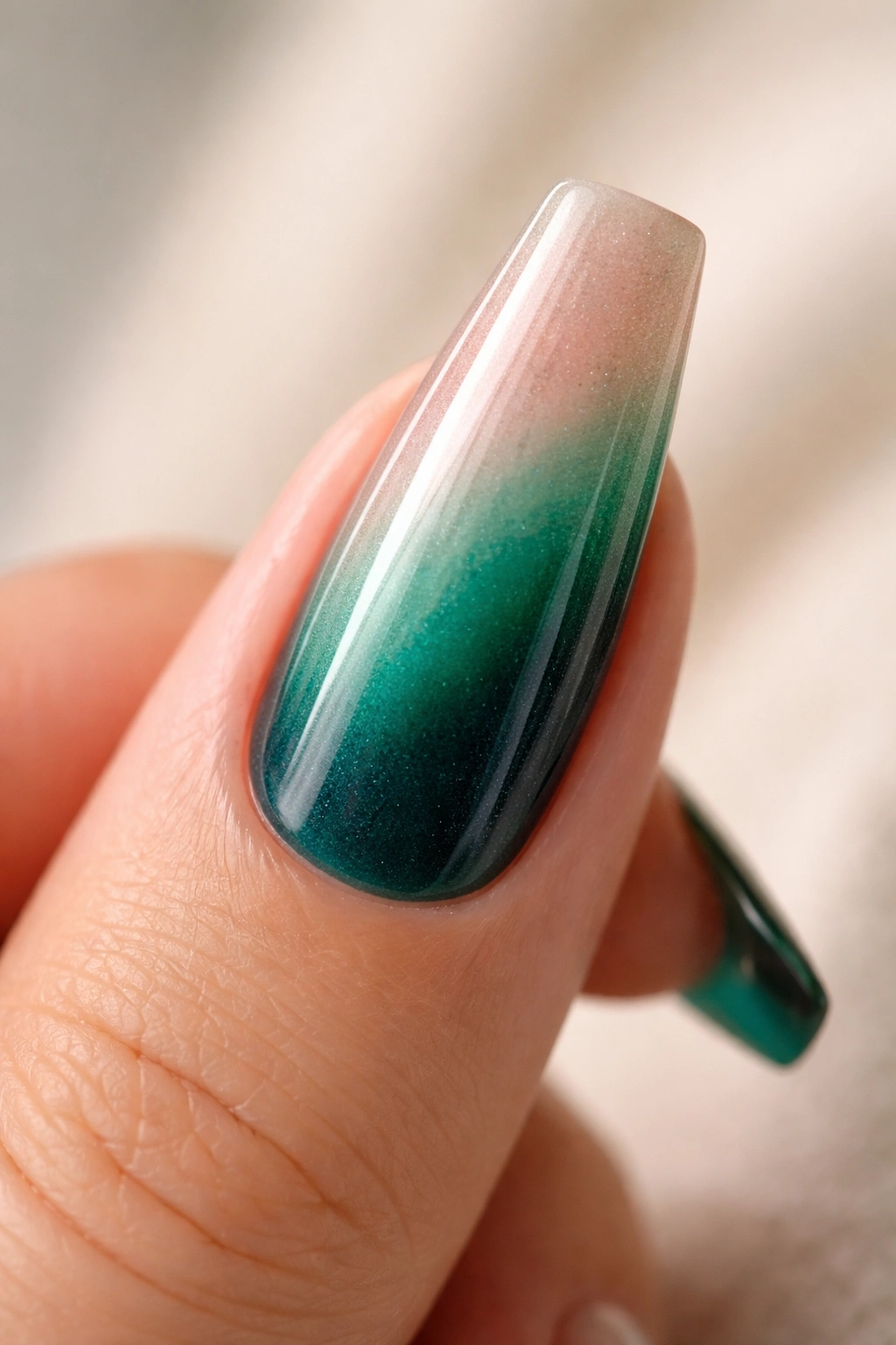 Coffin nail with champagne to emerald reverse ombre