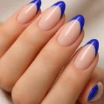 15 Royal Blue Short Almond Nails to Copy