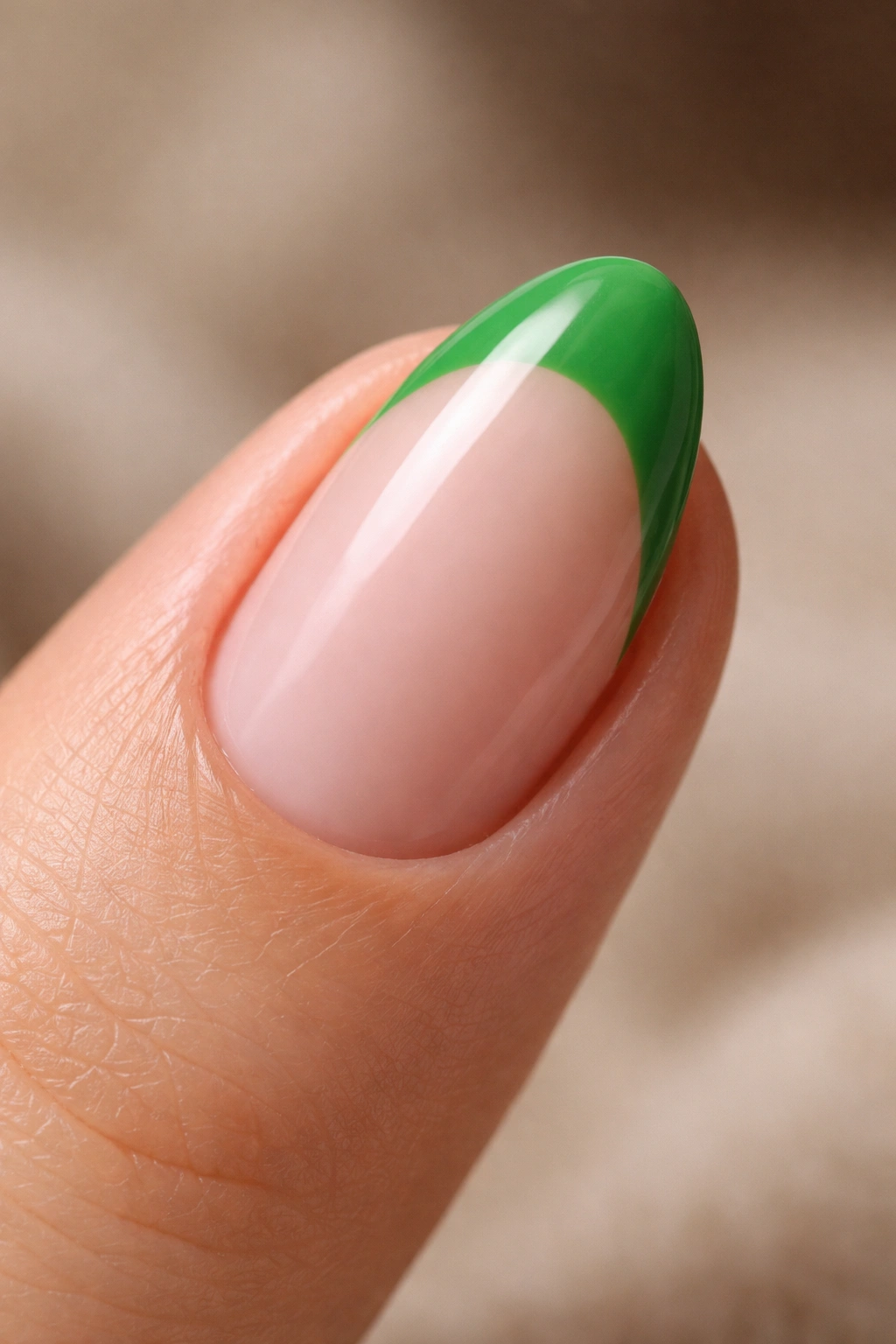 20 Short Green French Tip Almond Nails That Pop