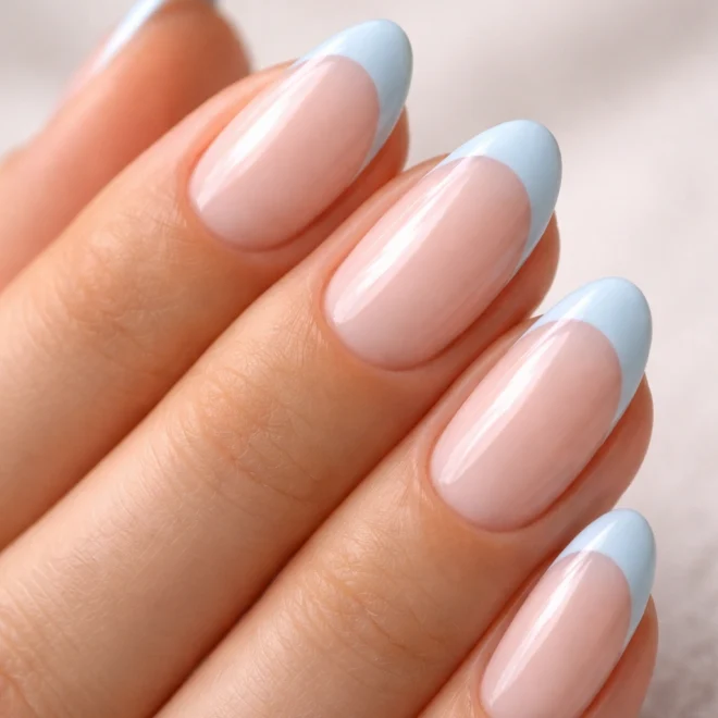 12 Short Light Blue French Tip Almond Nails to Try