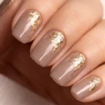 15 Warm Short Squoval Nails to Try This Season