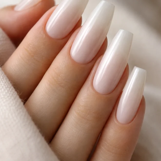 15 Pearl Coffin Nails for a Soft Glow