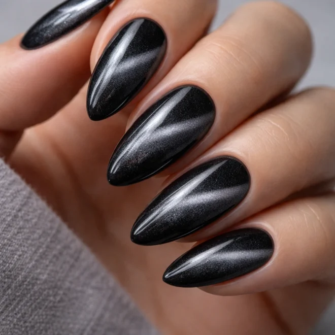 25 Black Almond Nail Ideas for All Skin Tones