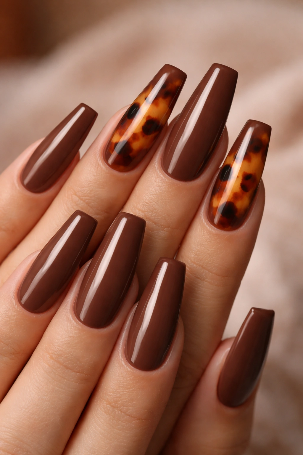 Cocoa brown coffin nails with tortoiseshell accents
