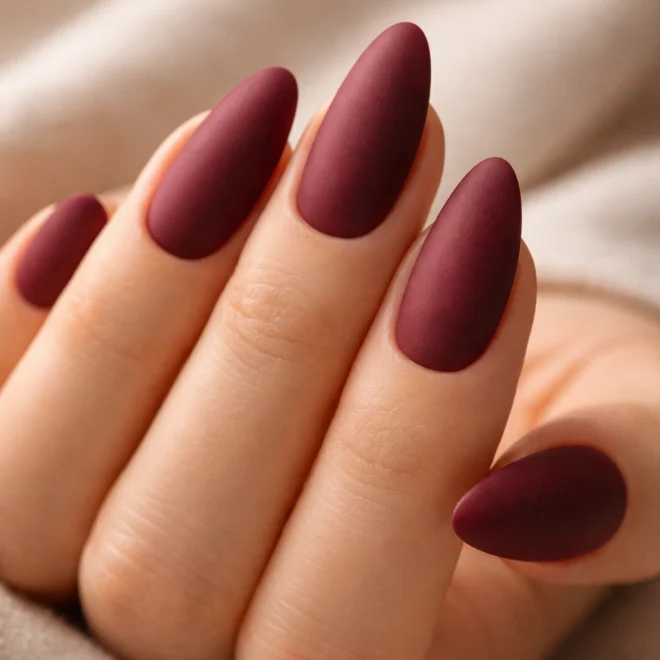 15 Maroon Almond Nail Ideas