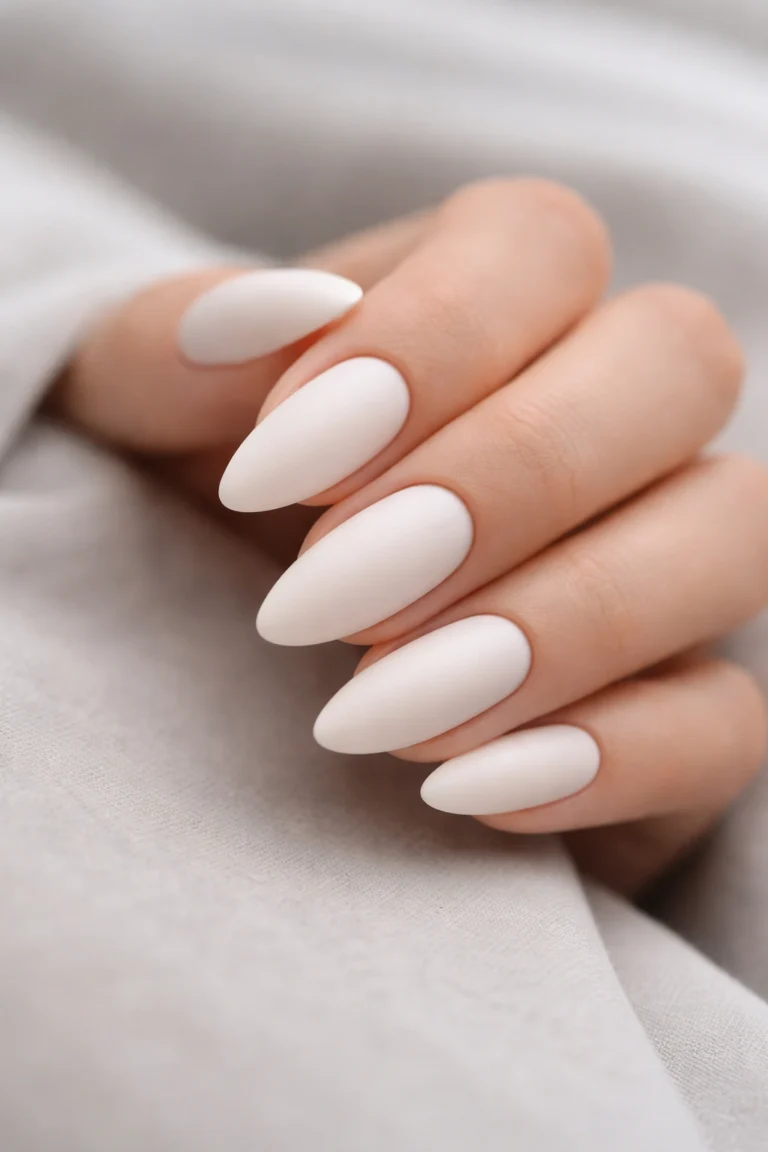 20 Elegant White Almond Nail Ideas