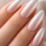 20 Chrome Almond Nail Ideas With a Mirror Finish