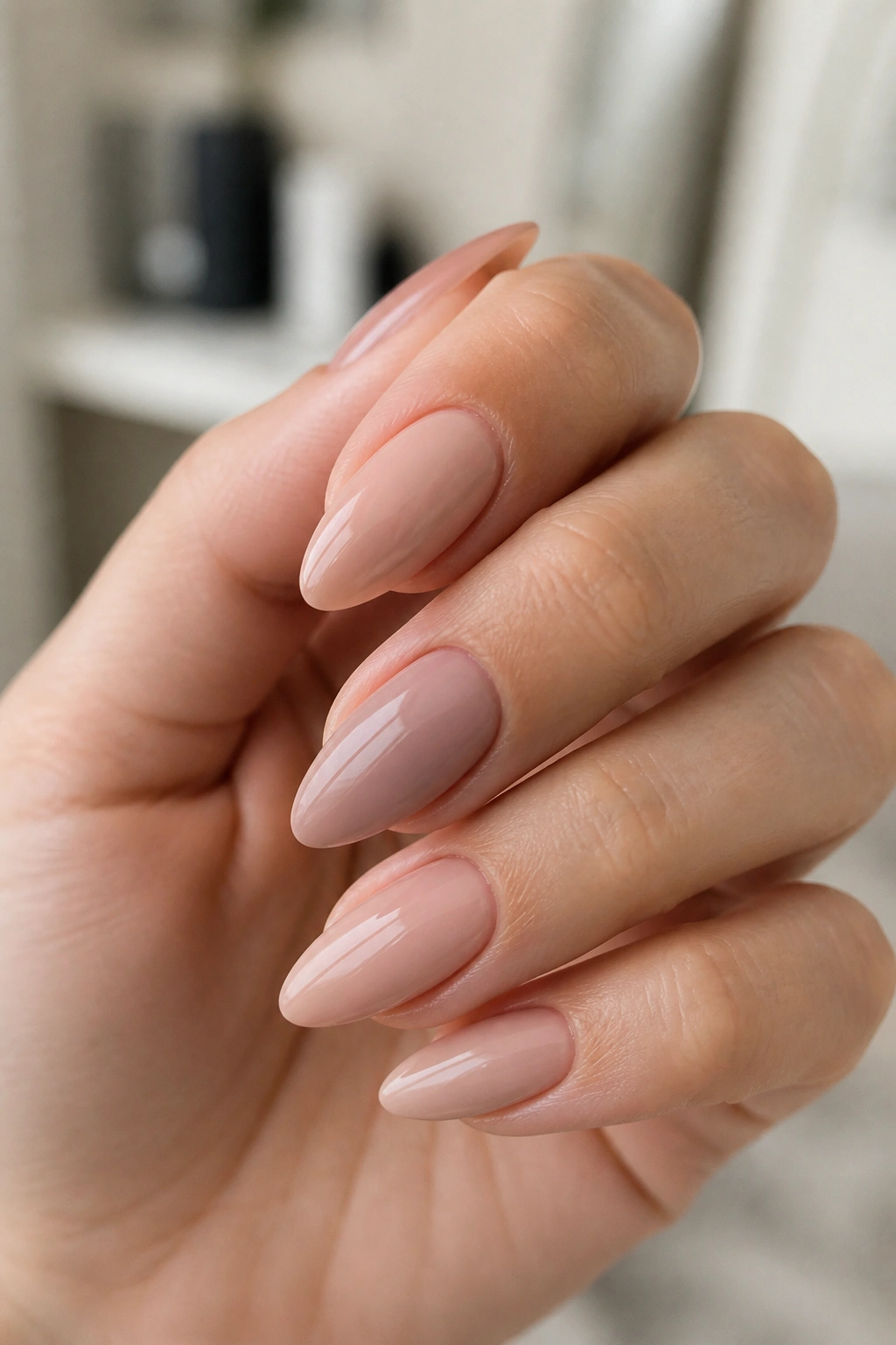 Almond nails in two tonal shades from the same color family
